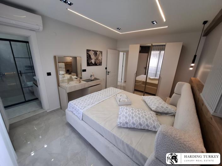 Image No.20-3 Bed Semi-Detached for sale