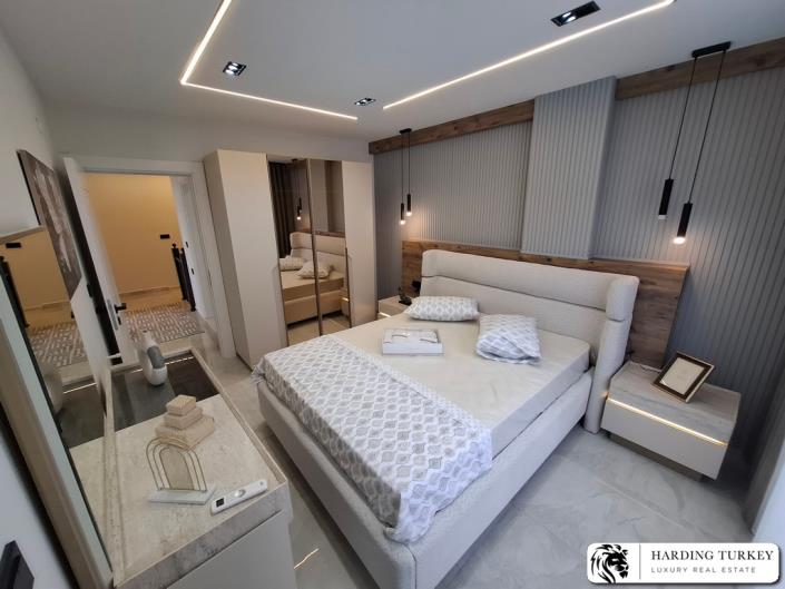 Image No.19-3 Bed Semi-Detached for sale