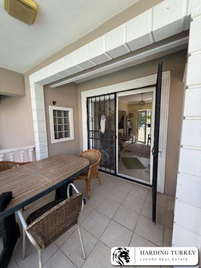 Image No.16-4 Bed Semi-Detached for sale