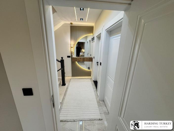 Image No.12-3 Bed Semi-Detached for sale