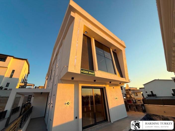 Image No.24-3 Bed Semi-Detached for sale