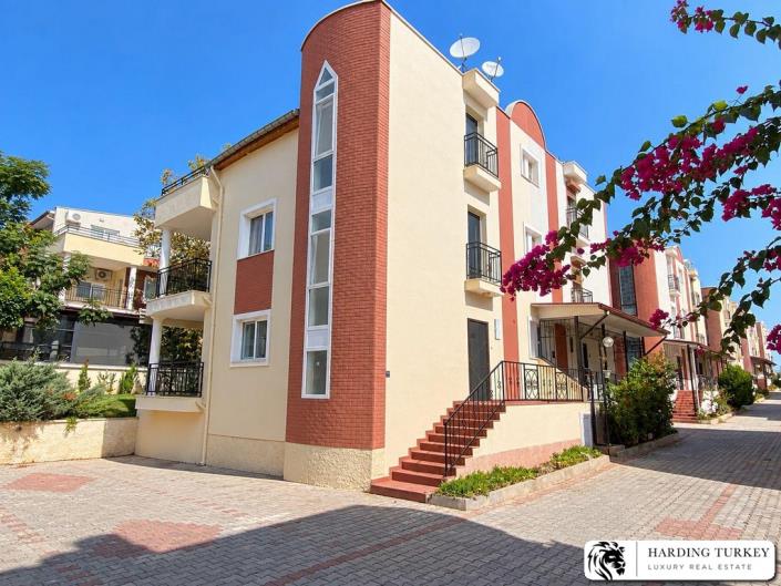Image No.27-3 Bed Semi-Detached for sale
