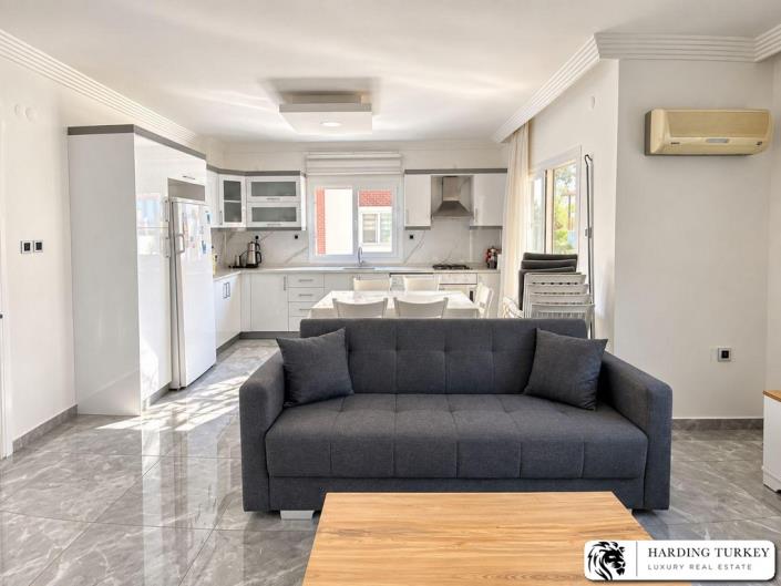 Image No.33-3 Bed Semi-Detached for sale