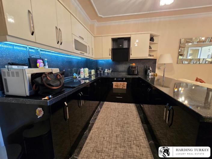 Image No.12-2 Bed Apartment for sale
