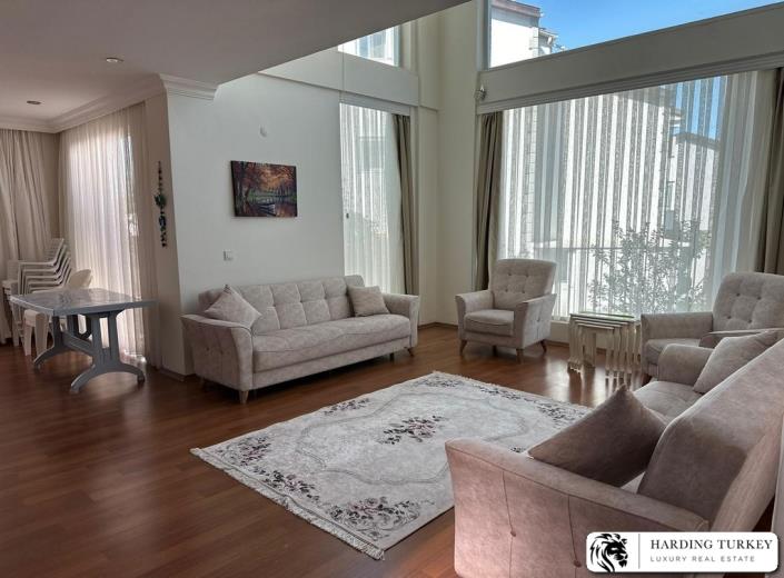 Image No.13-3 Bed Villa / Detached for sale