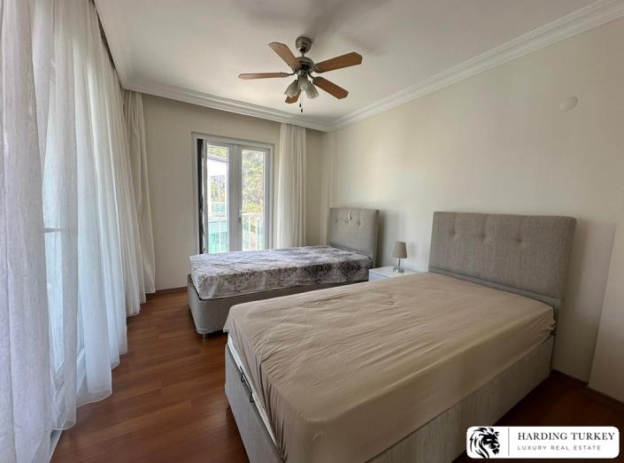 Image No.16-3 Bed Villa / Detached for sale