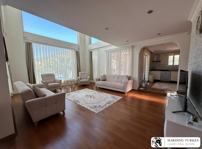 Image No.22-3 Bed Villa / Detached for sale