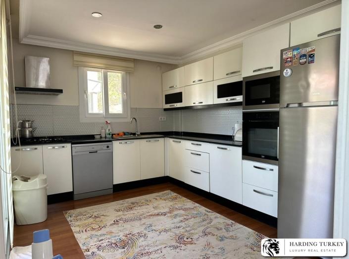 Image No.27-3 Bed Villa / Detached for sale