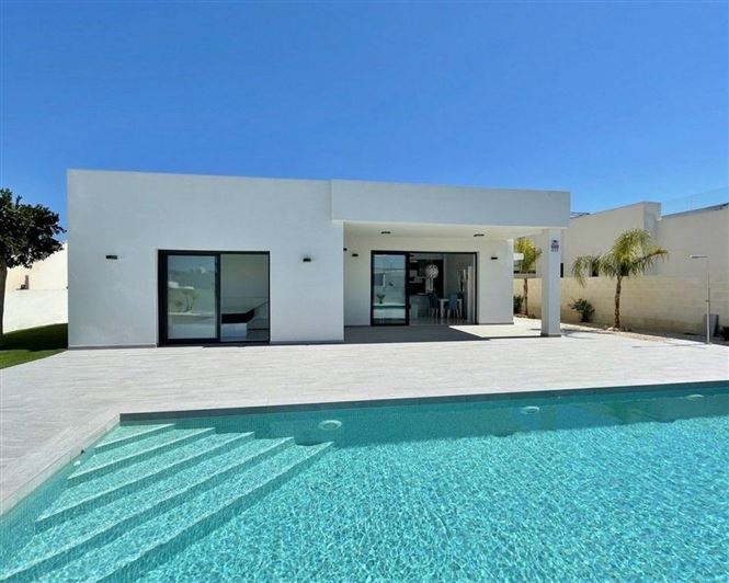 Image No.1-3 Bed Villa for sale