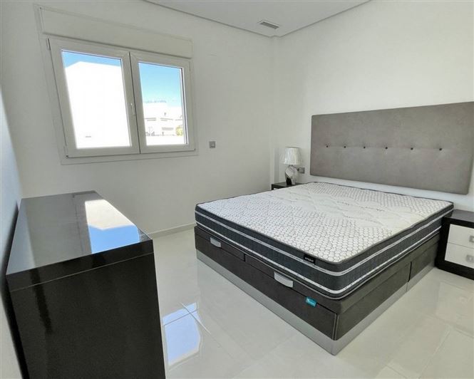 Image No.11-3 Bed Villa for sale