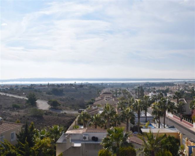 Image No.47-5 Bed Villa for sale