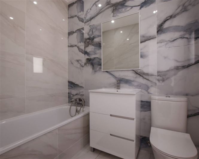 Image No.34-3 Bed Villa for sale