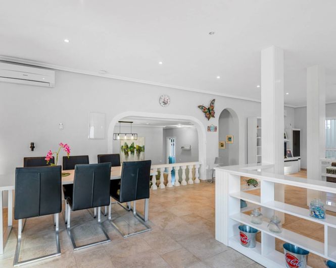 Image No.11-6 Bed Villa for sale