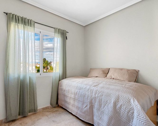 Image No.20-6 Bed Villa for sale