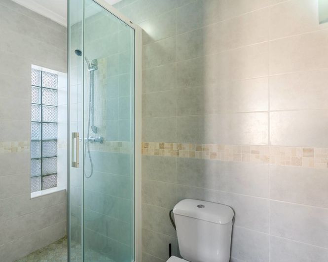 Image No.29-6 Bed Villa for sale