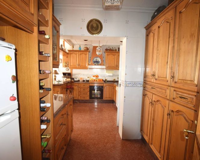 Image No.12-4 Bed Villa for sale