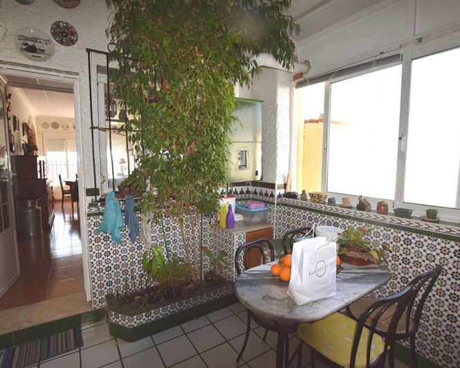 Image No.23-4 Bed Villa for sale