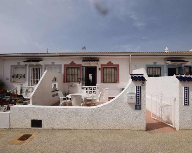 Image No.1-2 Bed Bungalow for sale