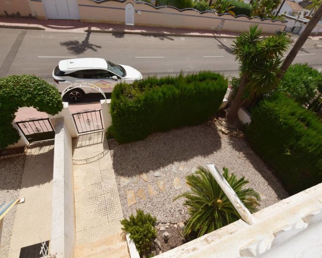 Image No.25-3 Bed Semi-Detached for sale