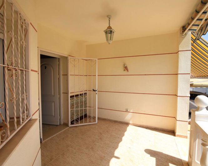 Image No.3-3 Bed Semi-Detached for sale