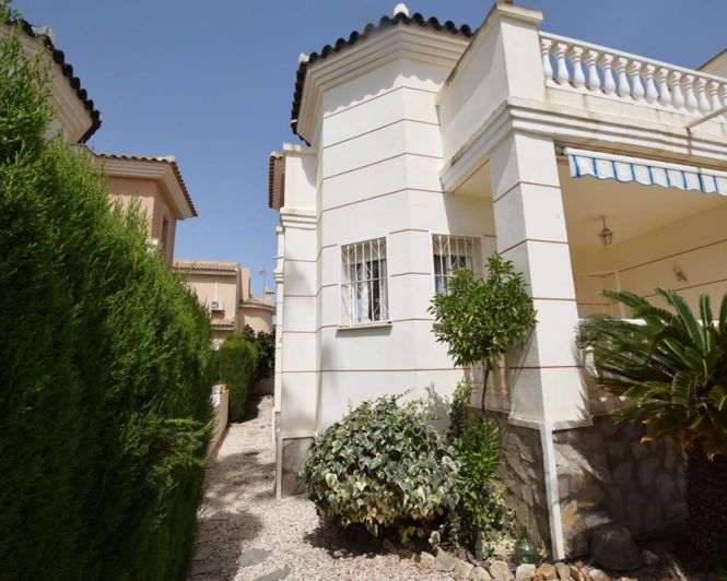 Image No.31-3 Bed Semi-Detached for sale