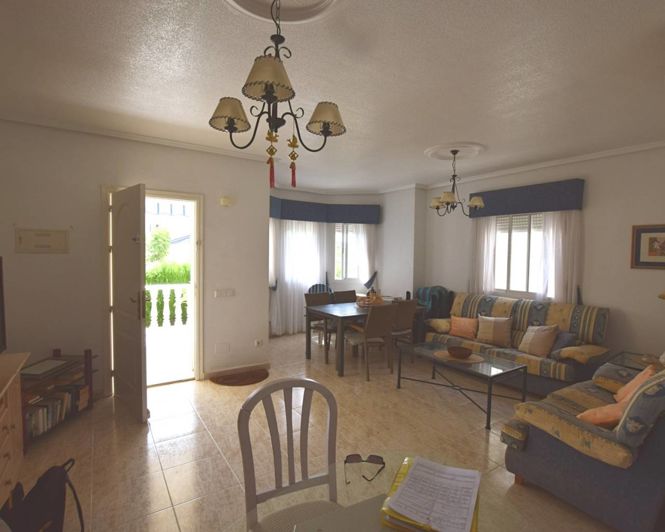 Image No.6-3 Bed Semi-Detached for sale