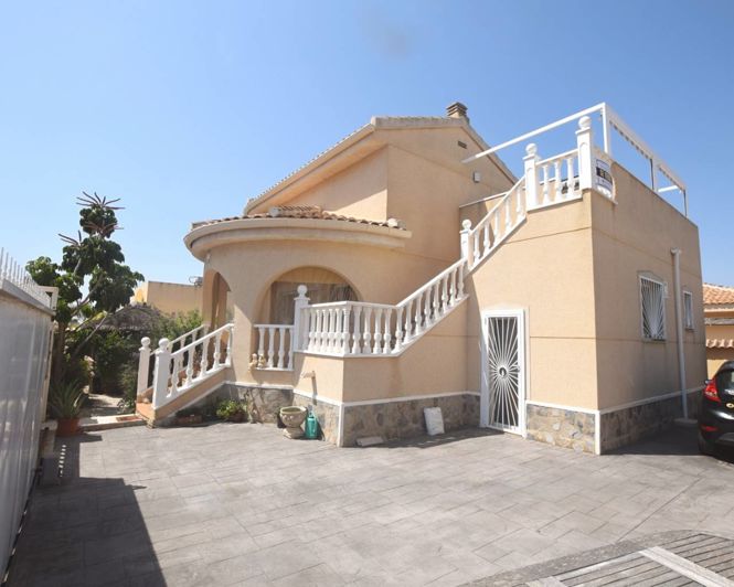 Image No.1-3 Bed Villa for sale