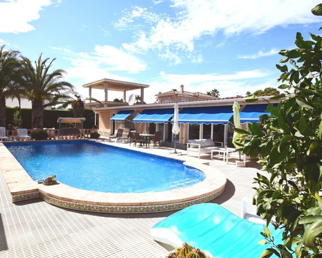 Image No.22-Villa de 4 chambres à vendre à Ciudad Quesada