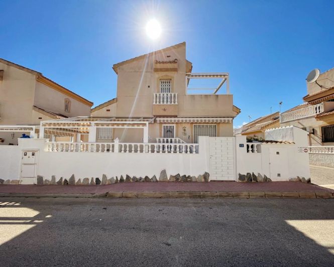 Image No.1-2 Bed Villa for sale