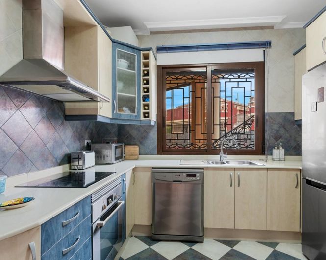 Image No.10-3 Bed Villa for sale