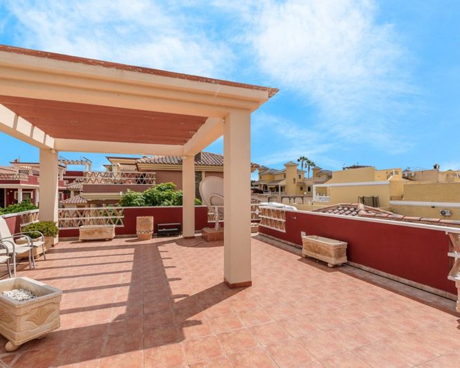 Image No.33-3 Bed Villa for sale