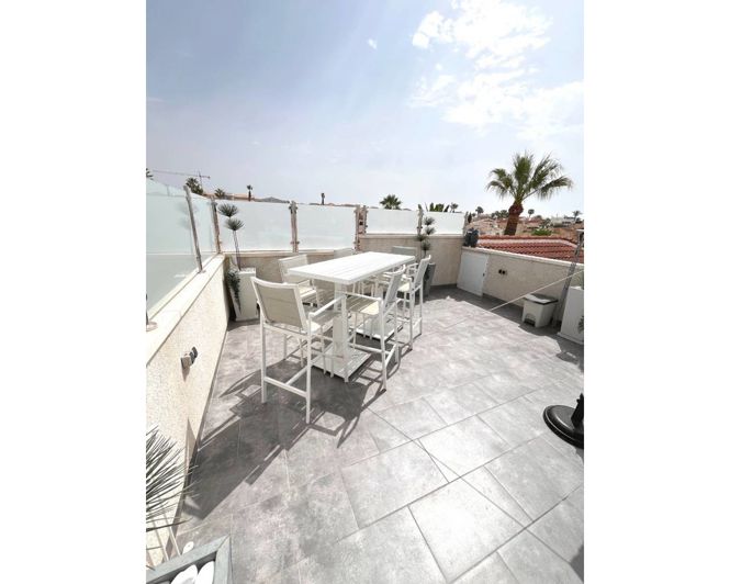 Image No.19-3 Bed Villa for sale