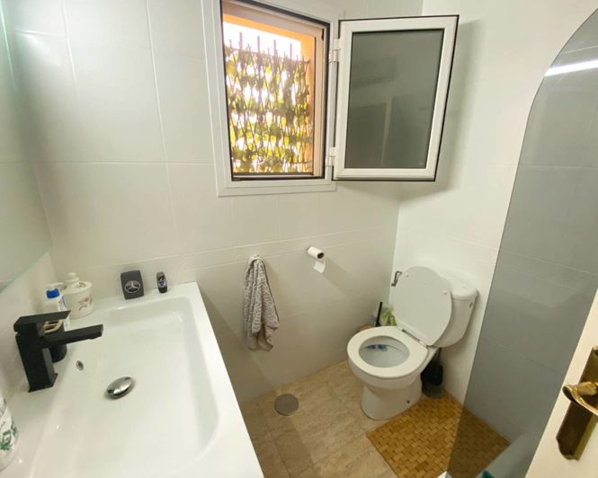 Image No.13-2 Bed Villa for sale