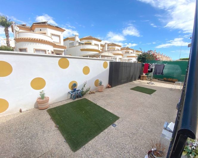 Image No.26-2 Bed Villa for sale