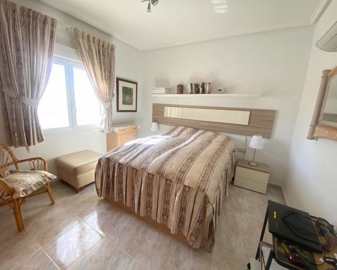 Image No.12-3 Bed Villa for sale