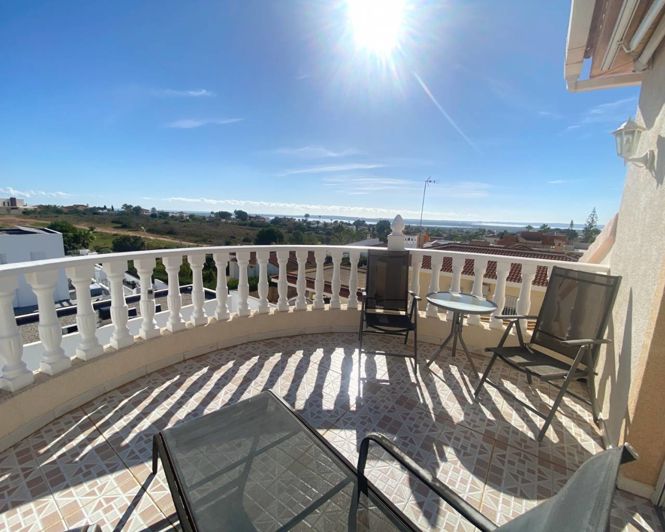 Image No.21-3 Bed Villa for sale