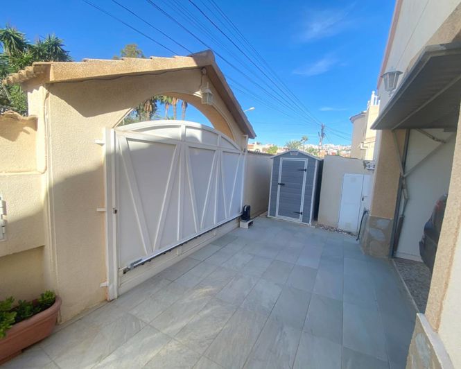 Image No.30-3 Bed Villa for sale