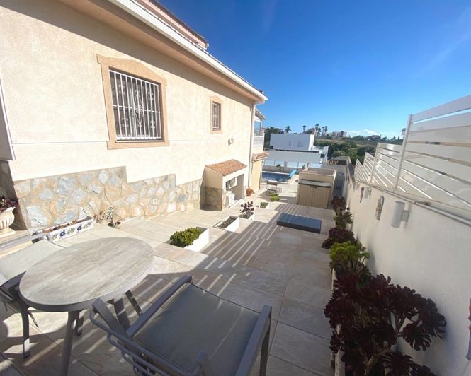Image No.31-3 Bed Villa for sale