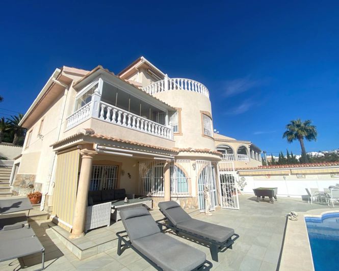 Image No.34-3 Bed Villa for sale