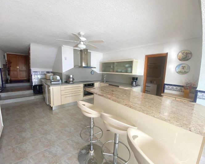 Image No.36-3 Bed Villa for sale