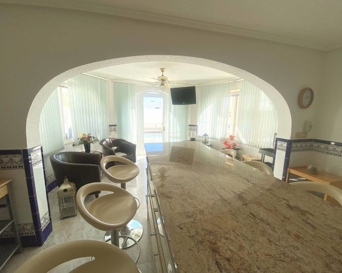 Image No.38-3 Bed Villa for sale