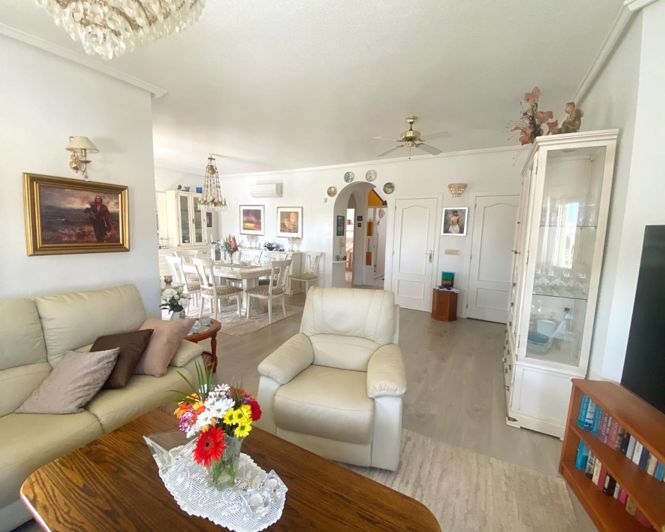 Image No.4-3 Bed Villa for sale