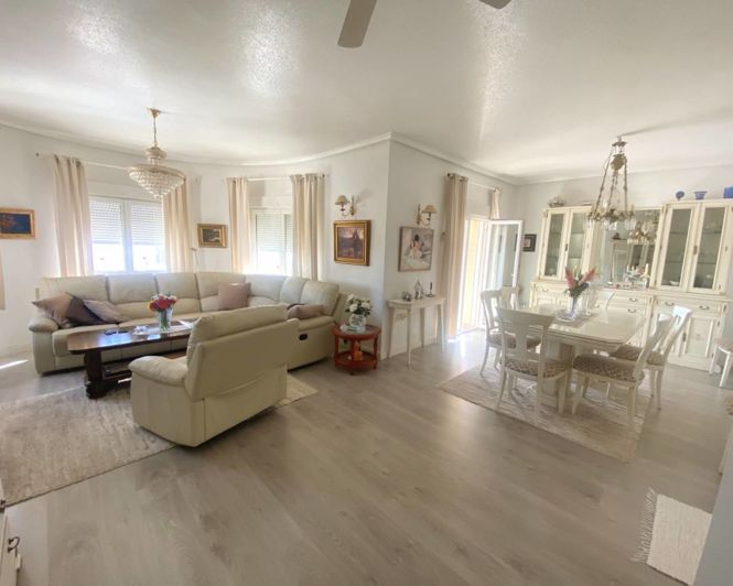 Image No.5-3 Bed Villa for sale