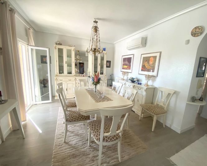 Image No.6-3 Bed Villa for sale