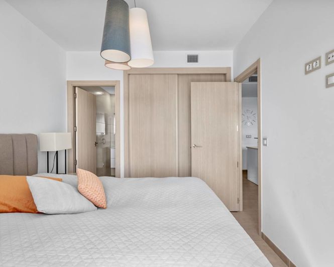 Image No.16-2 Bed Apartment for sale