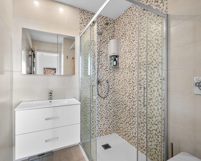 Image No.17-2 Bed Apartment for sale