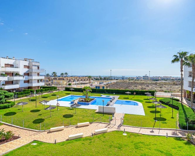 Image No.32-2 Bed Apartment for sale