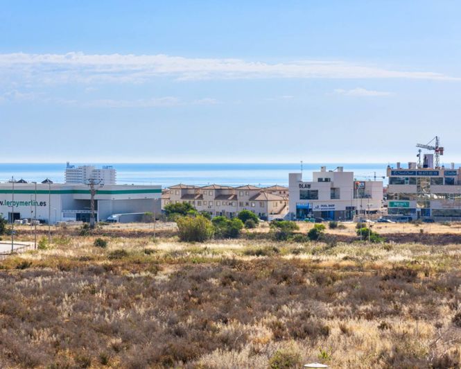 Image No.37-2 Bed Apartment for sale