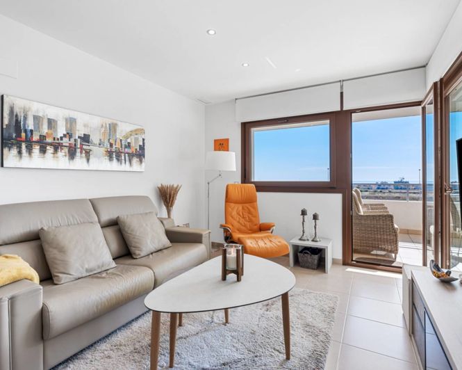 Image No.5-2 Bed Apartment for sale