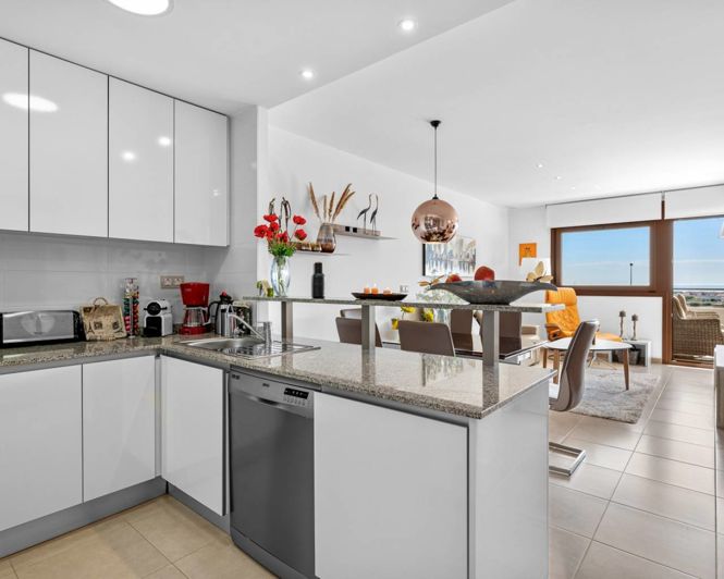 Image No.9-2 Bed Apartment for sale